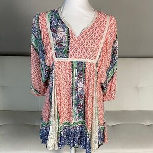 Umgee Multicolor Patterned Kimono Sleeve Top with Lace Details